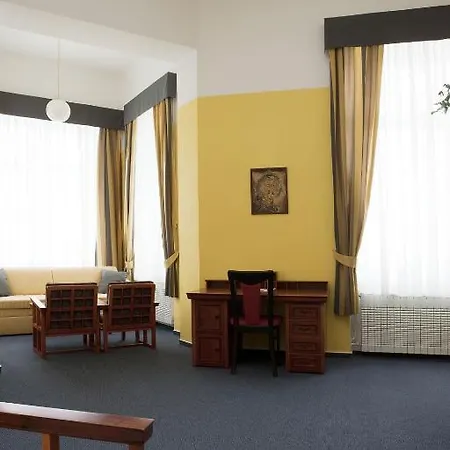 Hotel Nobys 3*