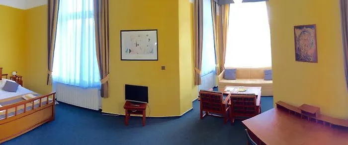Hotel Nobys