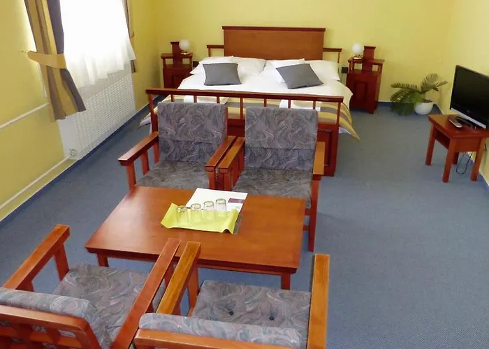 Nobys Hotel 3*